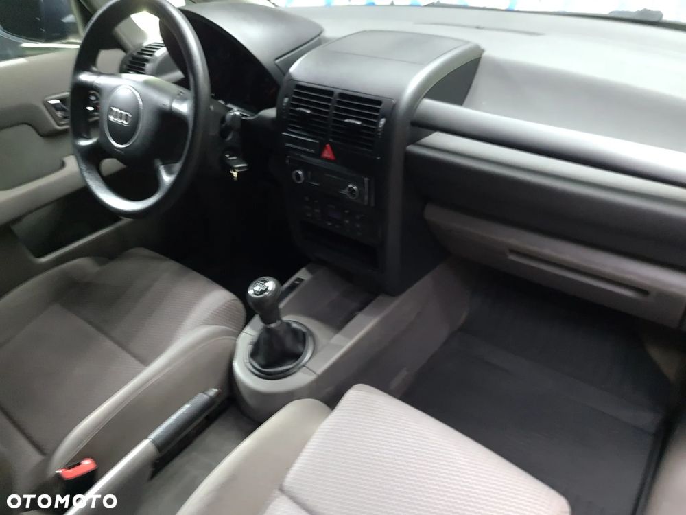 Audi A2 - 11