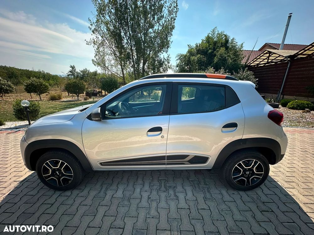 Dacia Spring Essential - 7