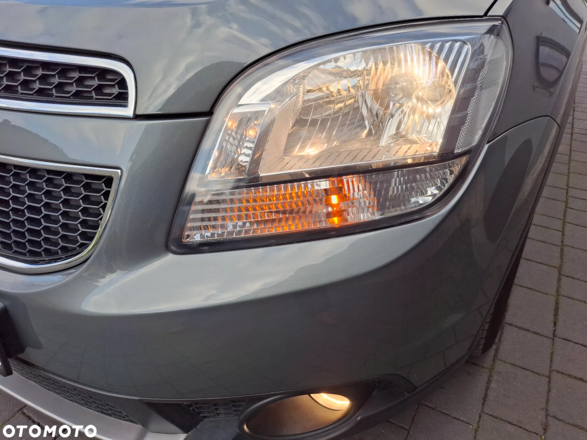 Chevrolet Orlando - 12