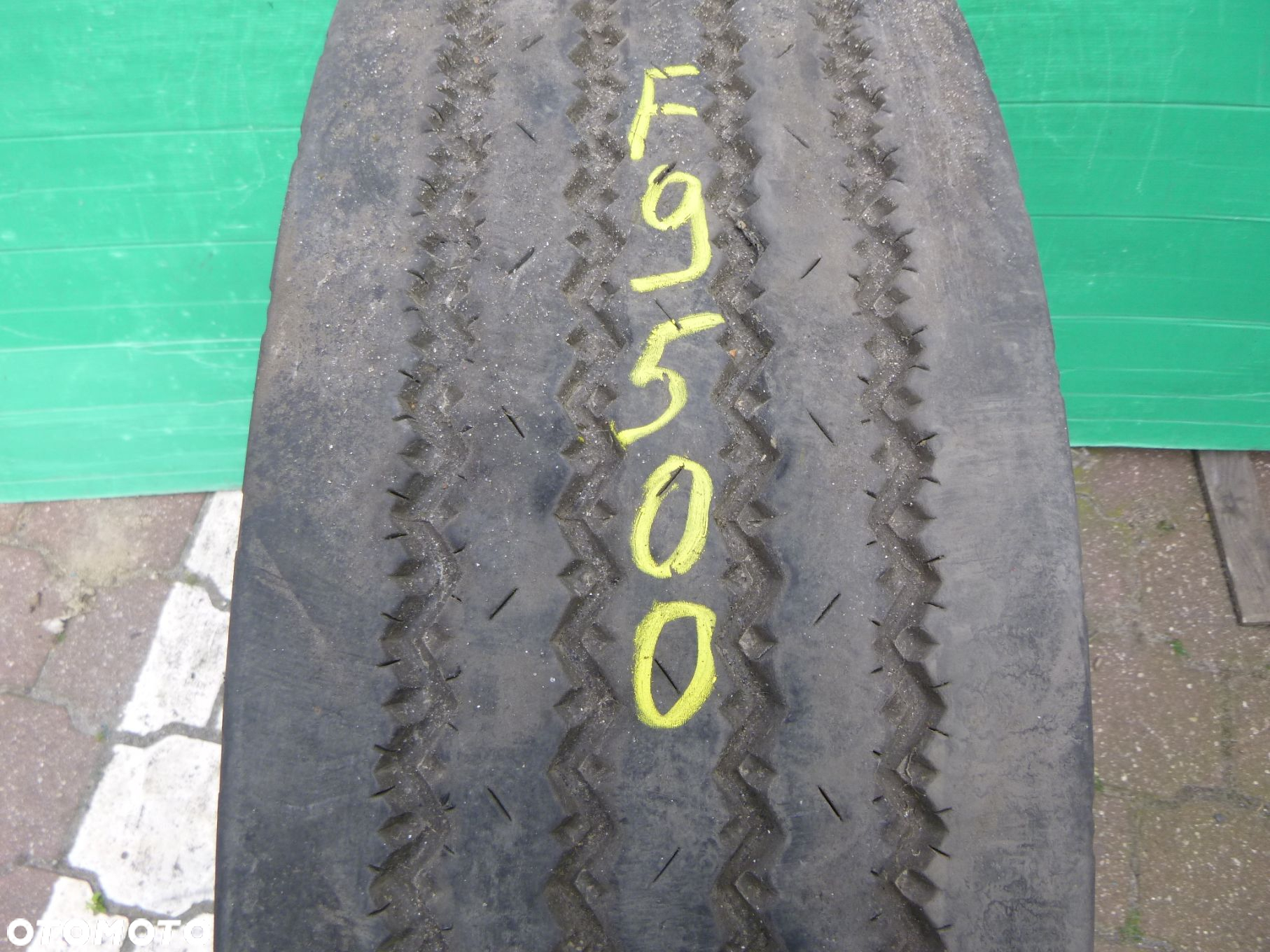 315/80R22,5 Uniroyal R2000. Opony ciężarowe - 2