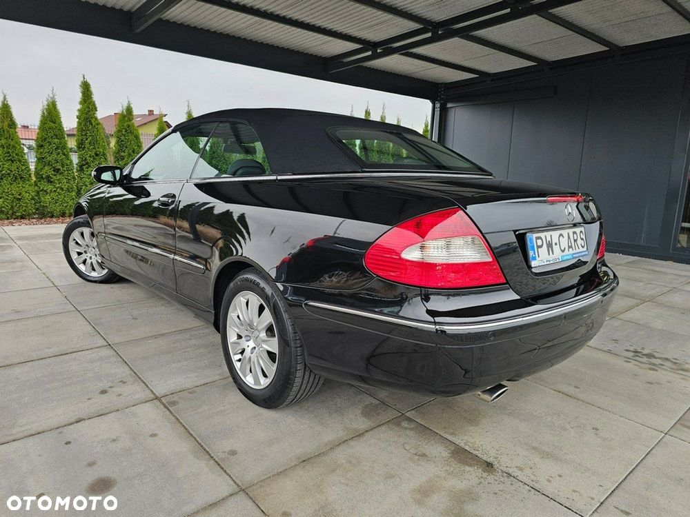 Mercedes-Benz CLK - 15