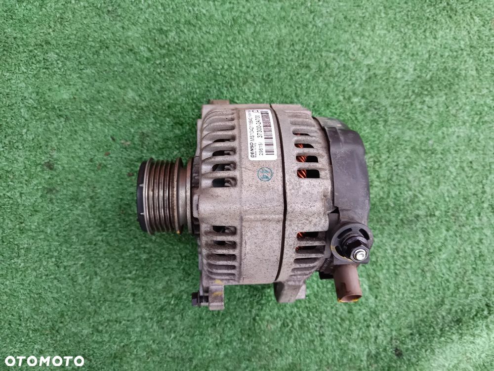 Alternator 37300-2A700 Hyundai Tucson III Kia Sportage IV 1.7 CRDI 130A - 1