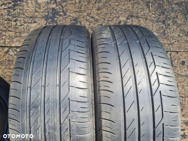 2x BRIDGESTONE Turanza T001 225/45R19 4,7mm 5,3mm