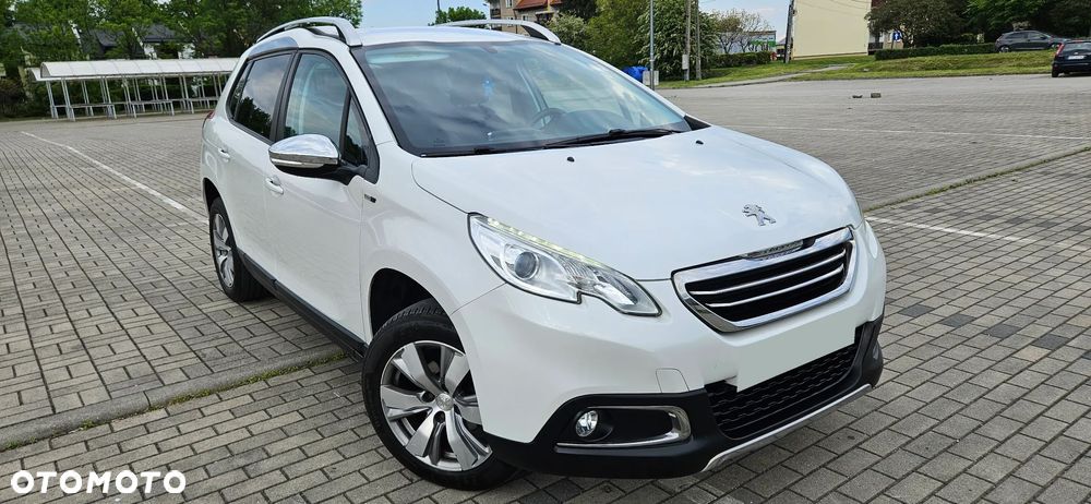 Peugeot 2008 PureTech 82 Allure - 1