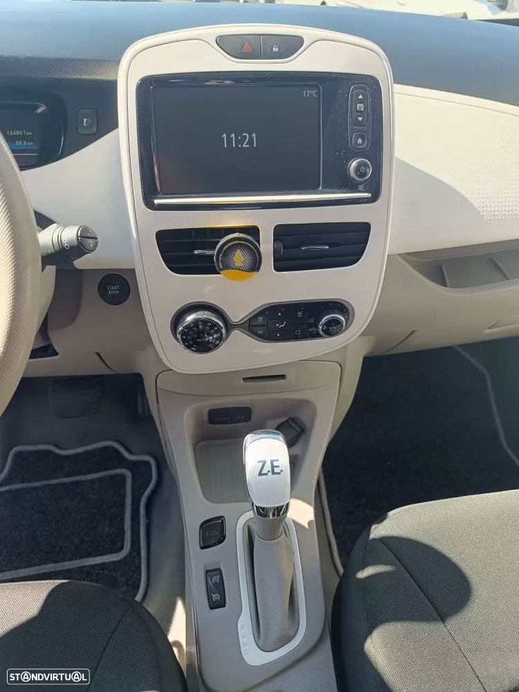 Renault Zoe (s/ Bateria) 41 kwh Life - 20