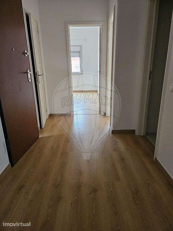 Apartamento T1 para arrendamento - Grande imagem: 5/7
