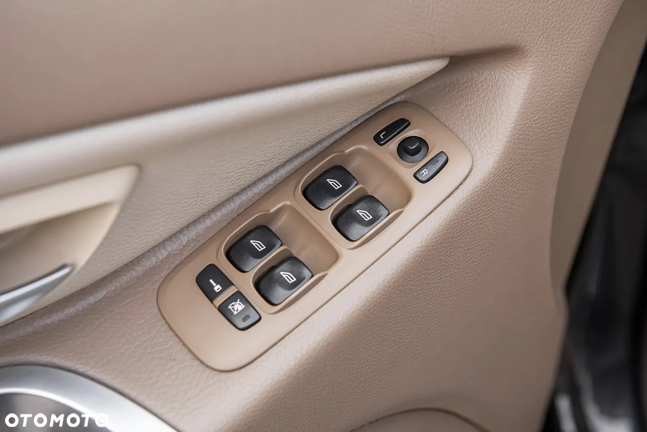 Volvo XC 90 D5 AWD Executive - 16