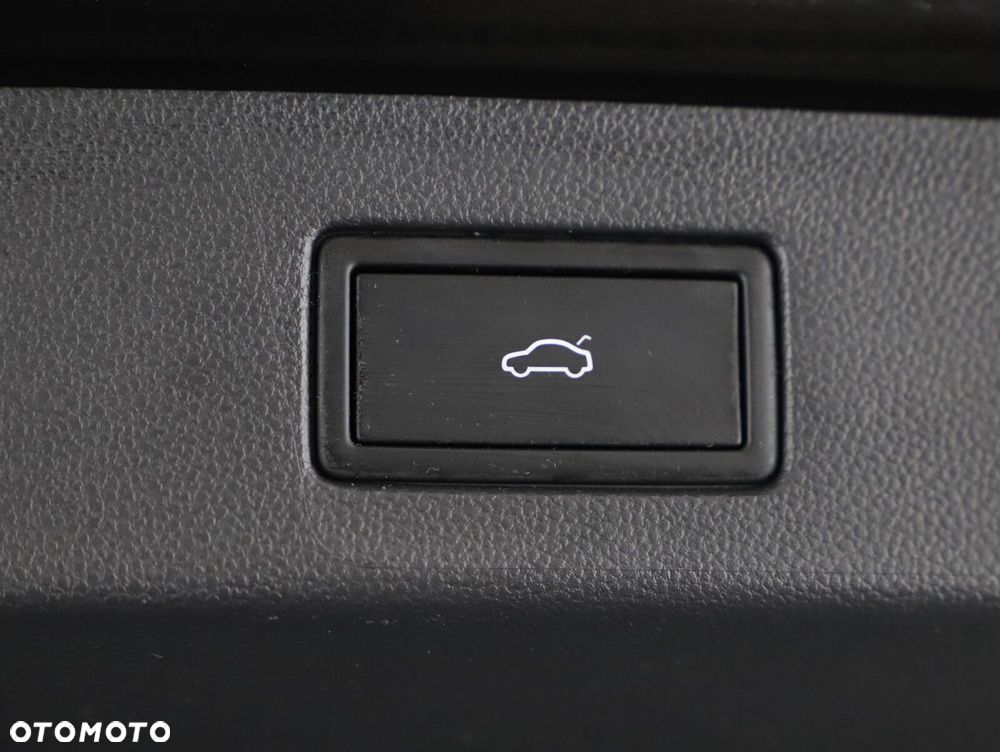 Volkswagen Arteon Shooting Brake 2.0 TDI 4Motion R-Line DSG - 24