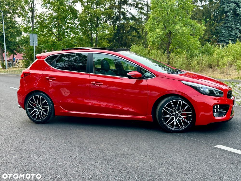 Kia Ceed 1.6 T-GDI GT L - 18