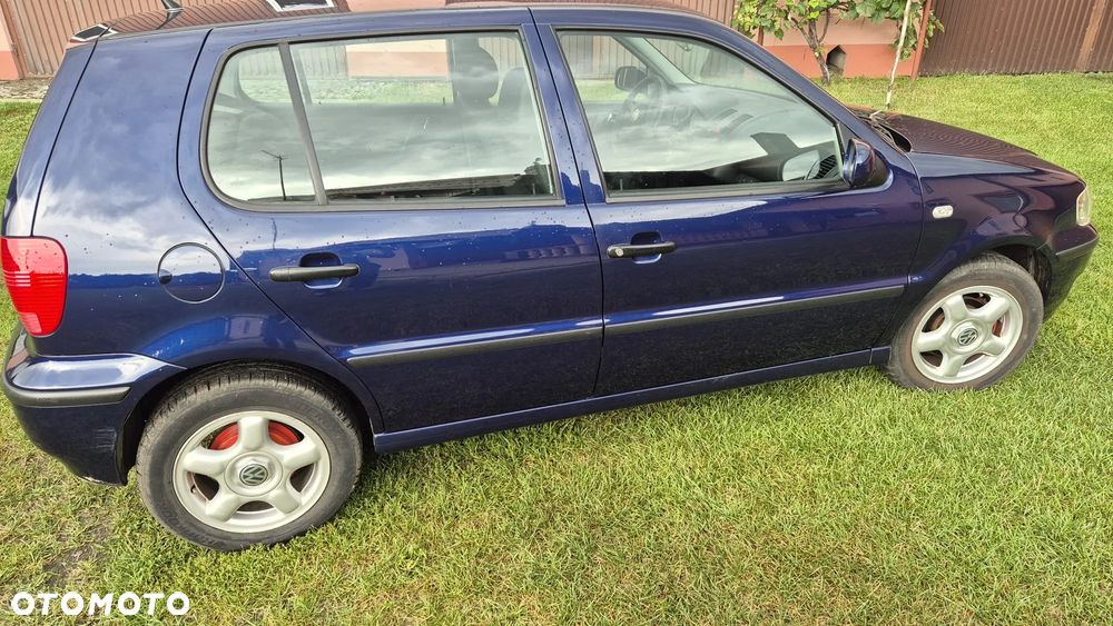 Volkswagen Polo 1.4 16V Comfortline - 4