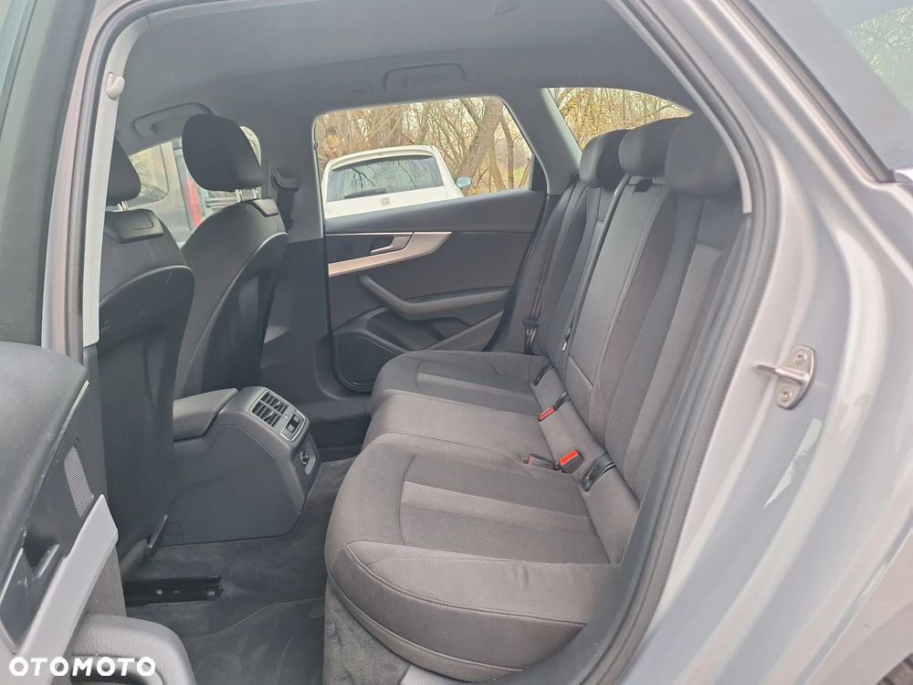 Audi A4 Avant 1.4 TFSI S tronic sport - 13