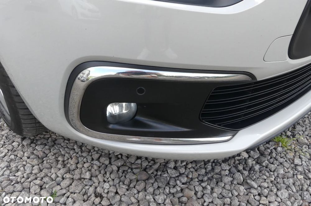 Citroën C4 Picasso 1.6 BlueHDi Shine S&S - 24