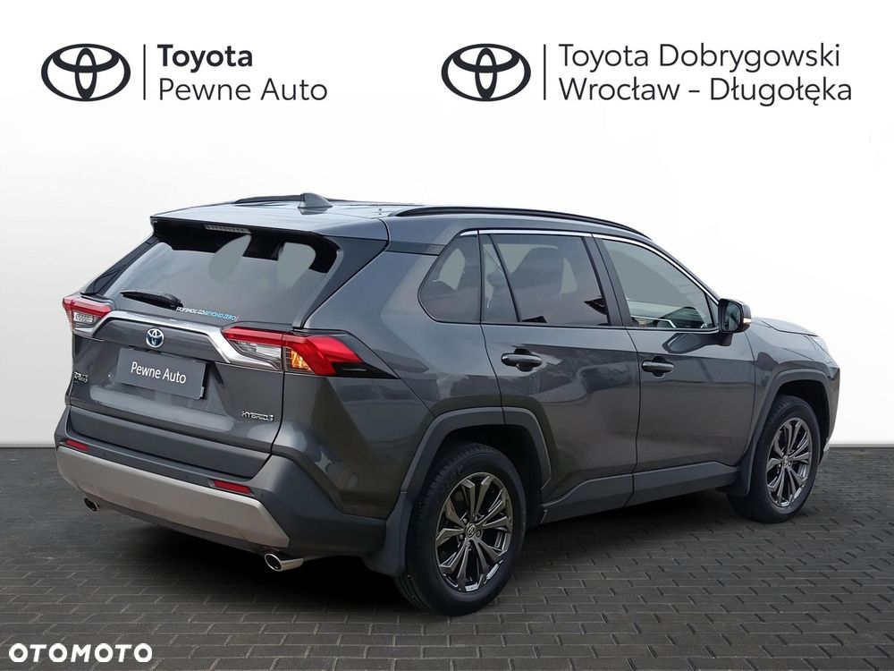 Toyota RAV4 - 7