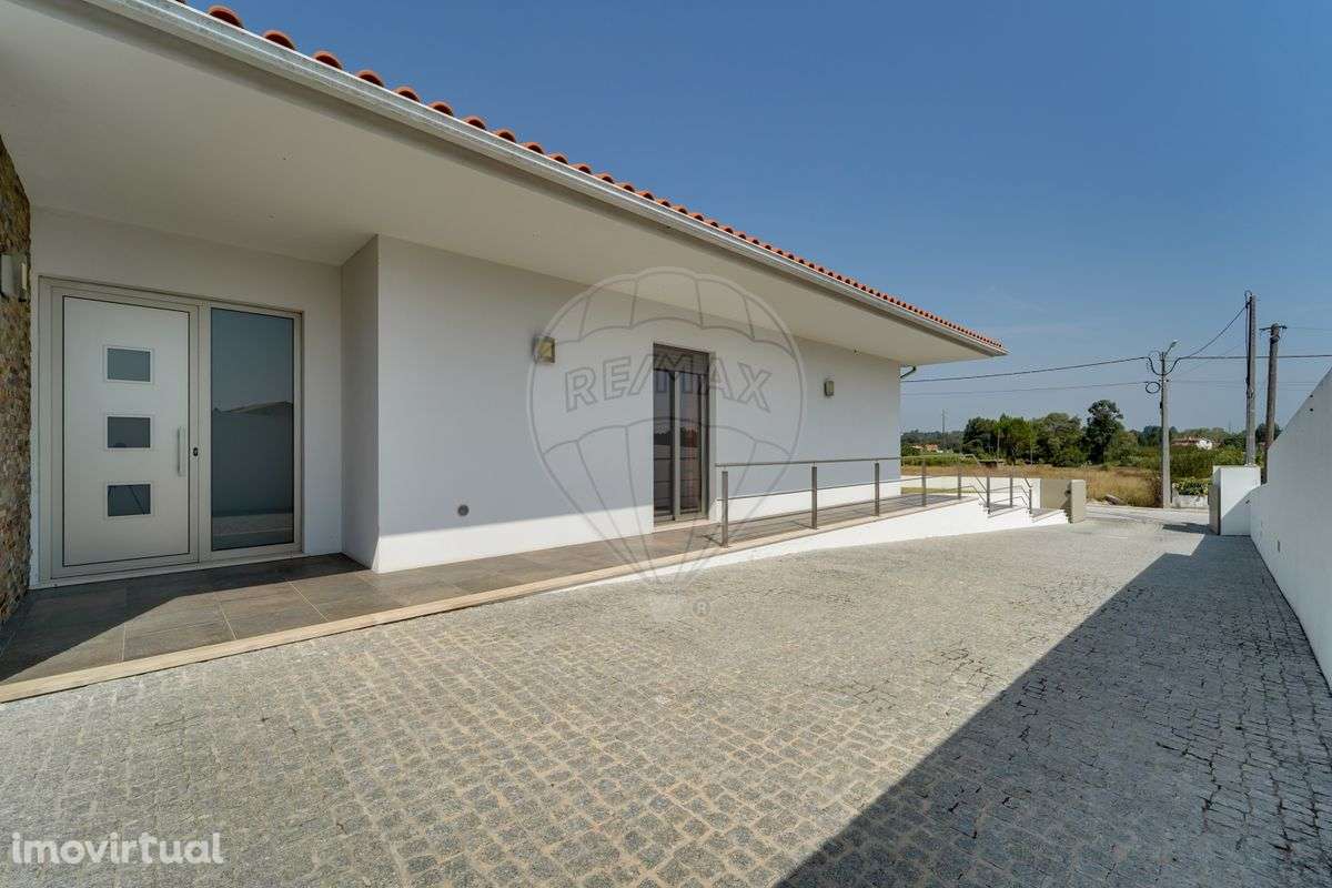 Moradia T3 para venda - Grande imagem: 3/49