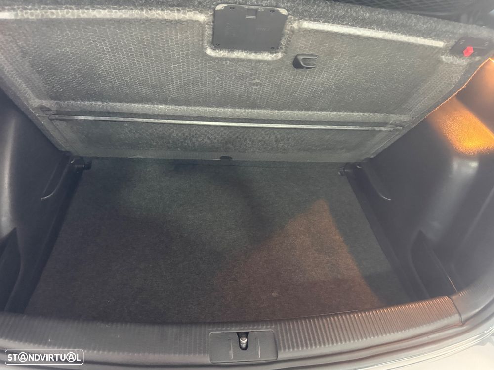 VW Golf Plus 1.6 TDi Highline - 57