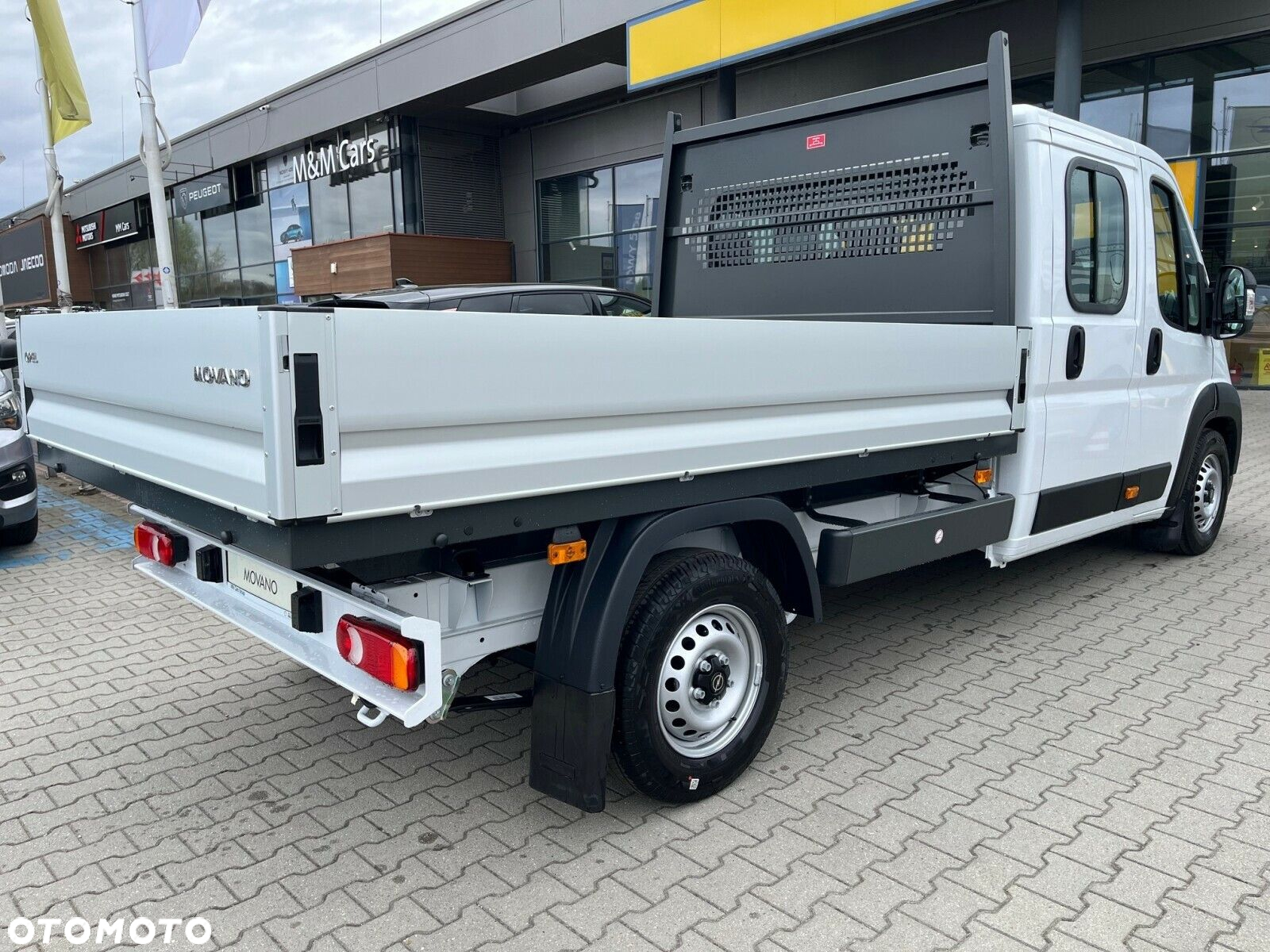 Opel movano Movano Załogowe ze skrzynią L3 2.2 Diesel 140KM MT6 - 4