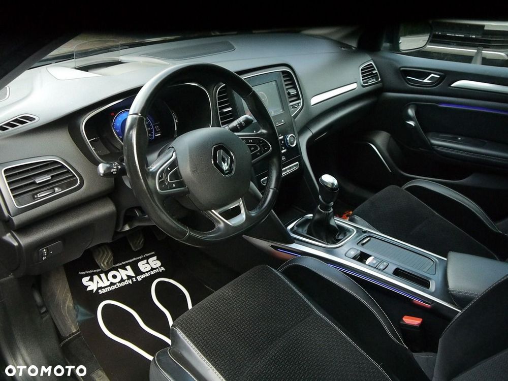 Renault Megane ENERGY TCe 130 INTENS - 33