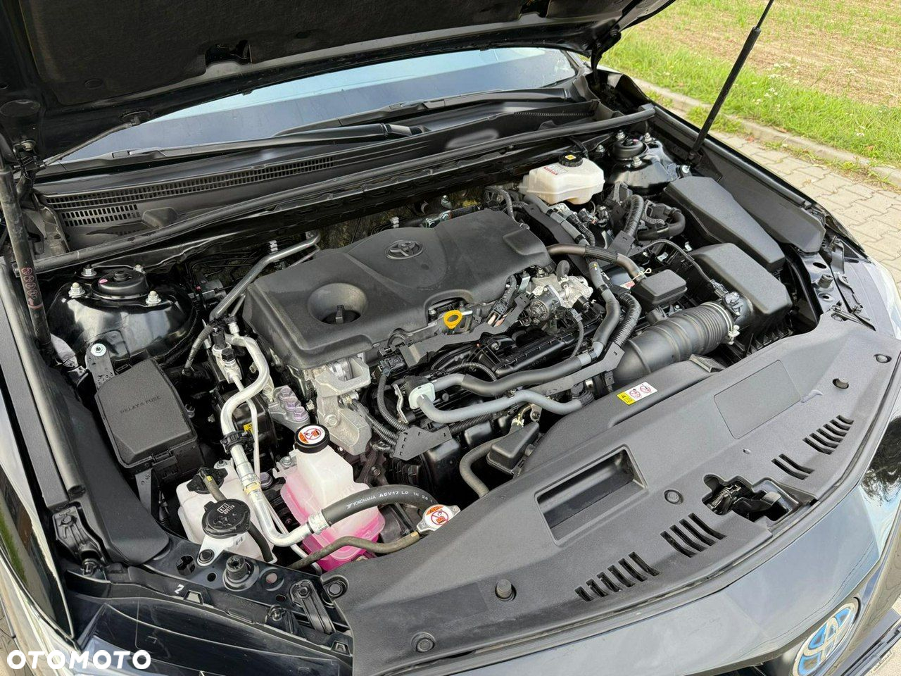 Toyota Camry - 8