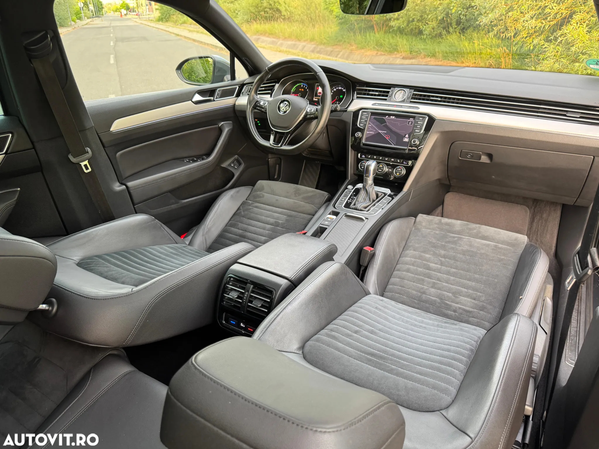 Volkswagen Passat Variant 1.4 TSI Plug-In-Hybrid DSG GTE - 8
