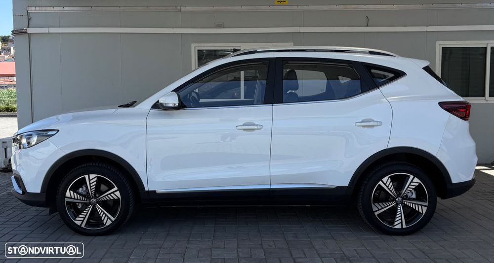 MG ZS EV 44.5 kWh Luxury - 24