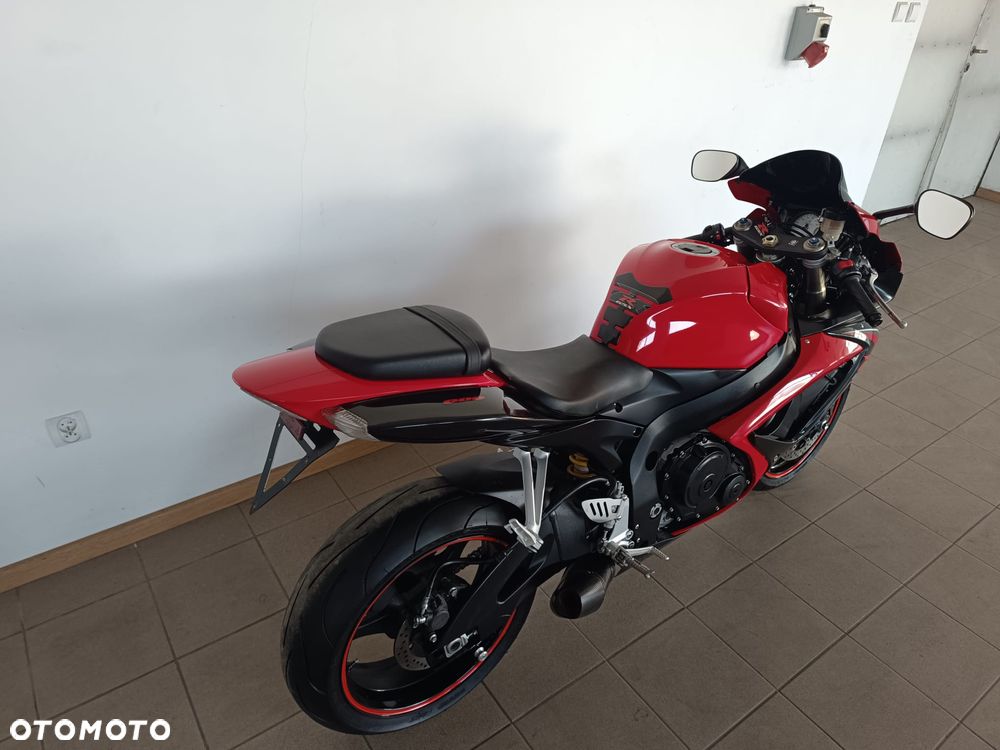 Suzuki GSX-R - 4