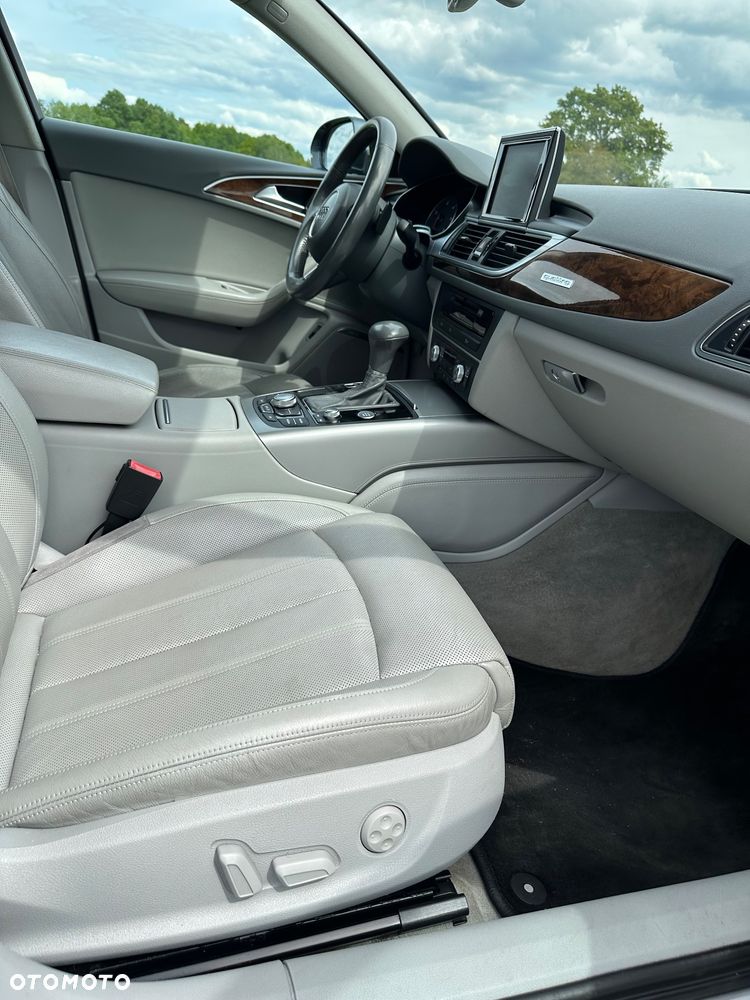 Audi A6 Avant 3.0 TDI DPF quattro S tronic - 14