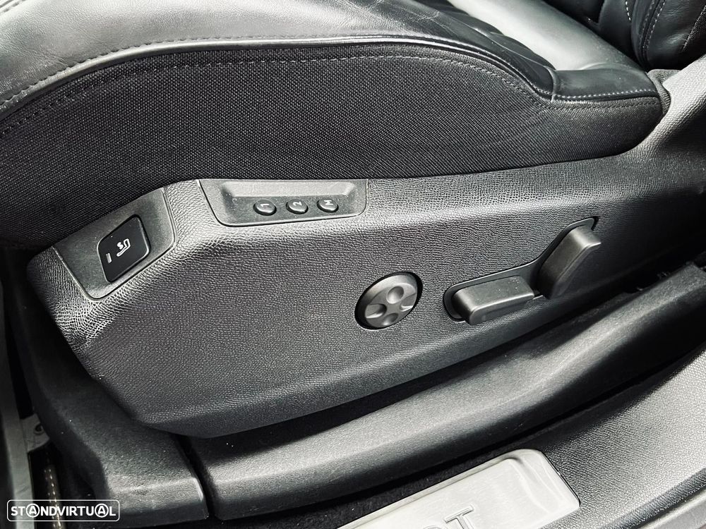 Peugeot 3008 1.2 PureTech GT Line EAT8 - 40