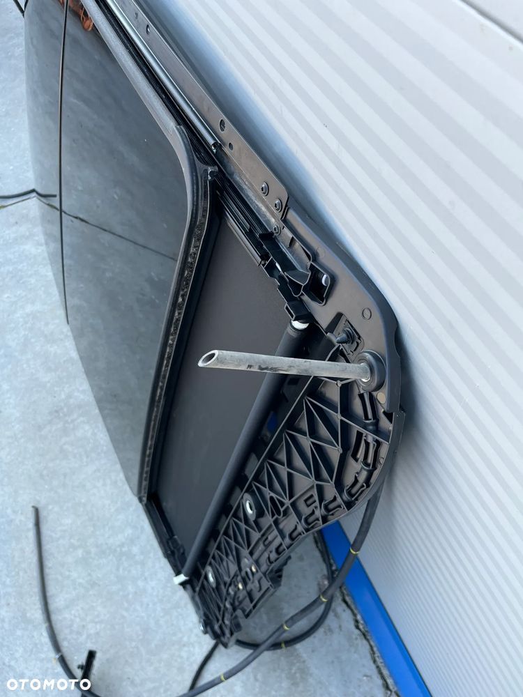 Peugeot 3008 20r Szyberdach komplet - 2