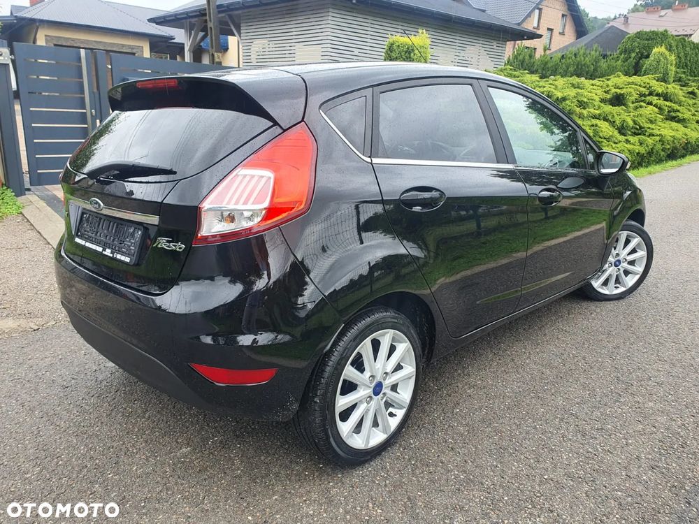 Ford Fiesta 1.0 EcoBoost S&S TITANIUM - 6