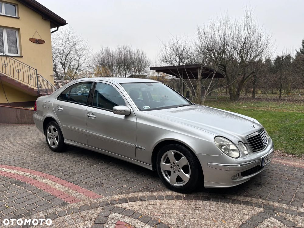 Mercedes-Benz Klasa E 220 T CDI Automatik Avantgarde - 3