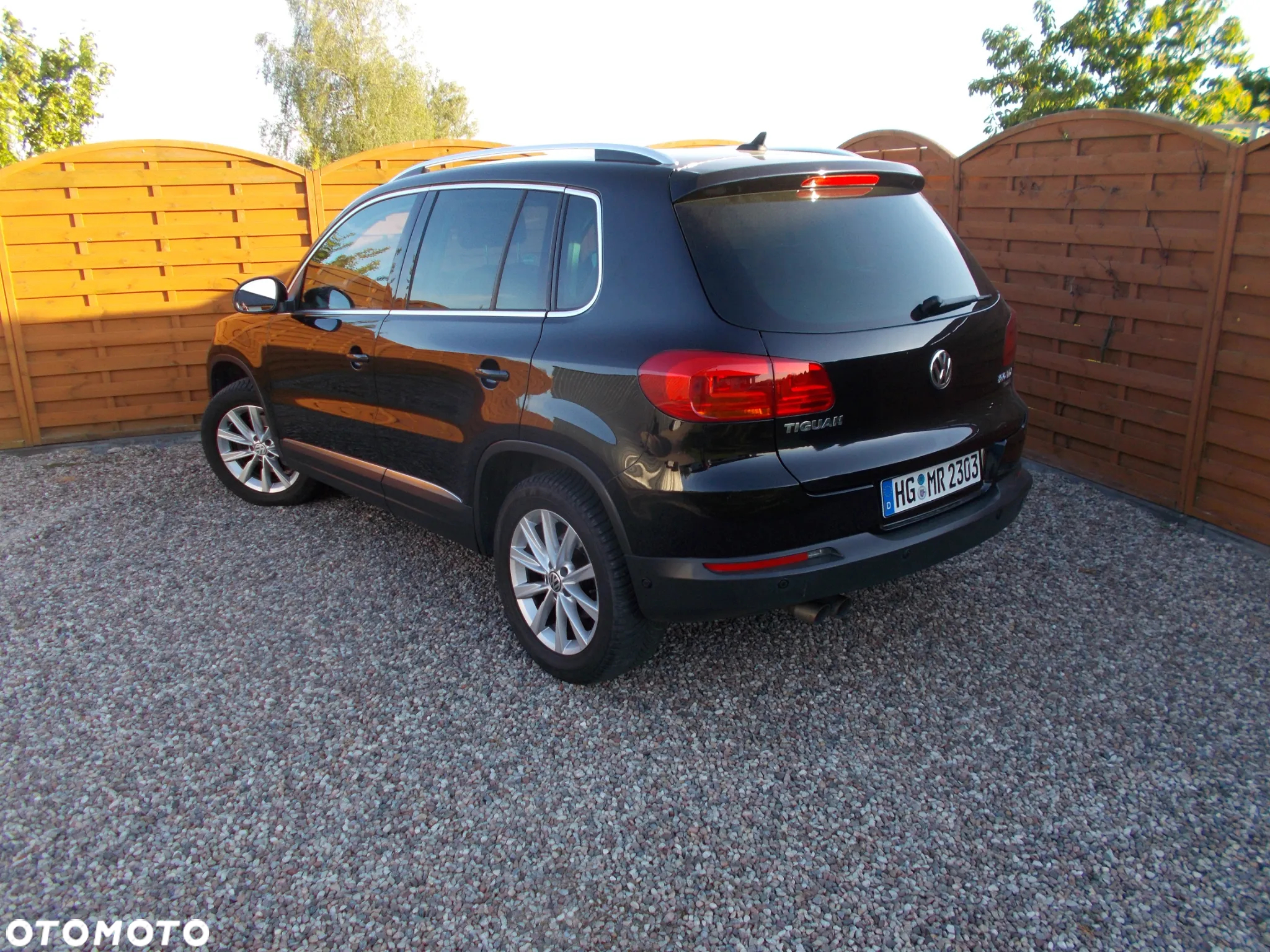 Volkswagen Tiguan 2.0 TDI 4Mot Perfectline R-Style DSG - 12