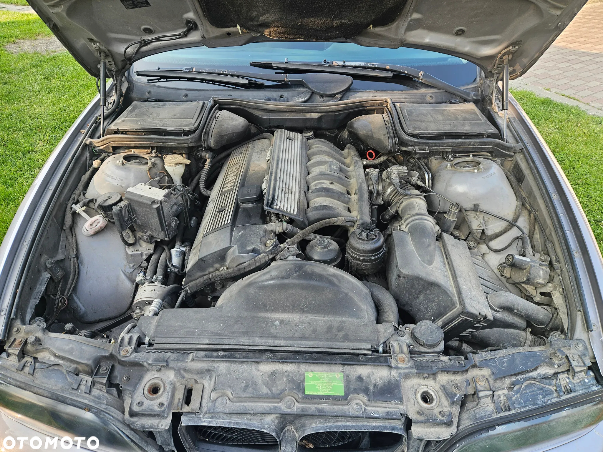 BMW Seria 5 523i - 5