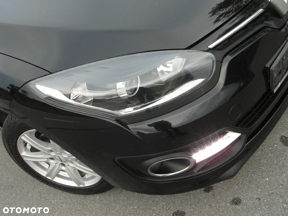 Renault Megane 1.6 16V 110 LIMITED - 13