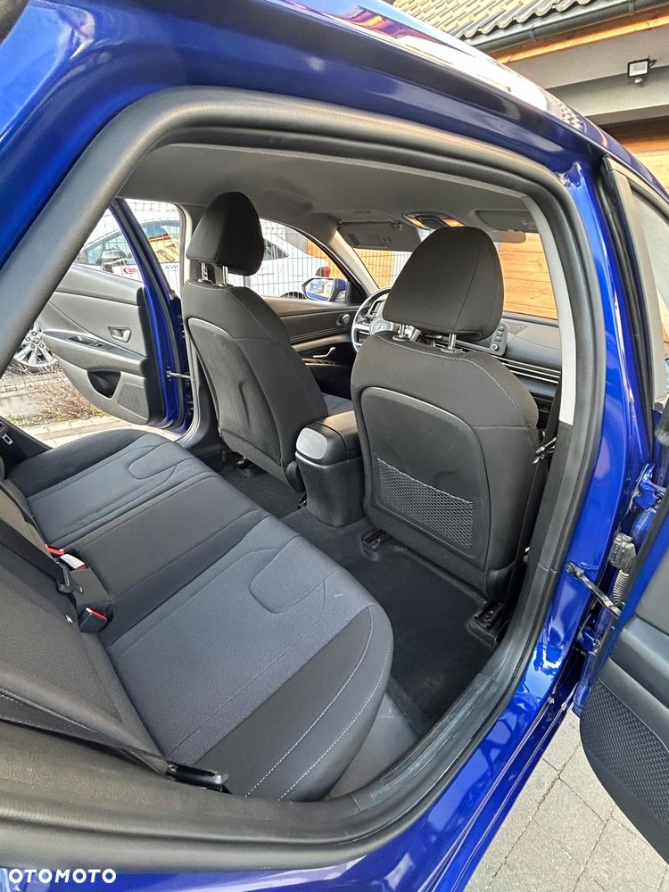 Hyundai Elantra 1.6 Modern - 12