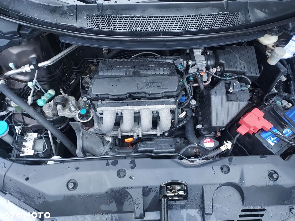 Honda Civic 1.4 i-VTEC Comfort - 22