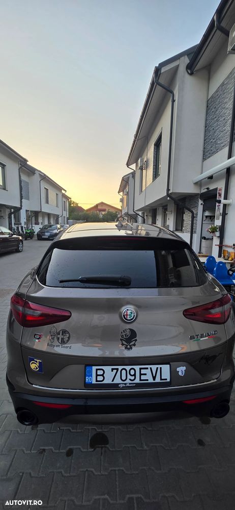 Alfa Romeo Stelvio 2.2 JTDM AWD Super - 4