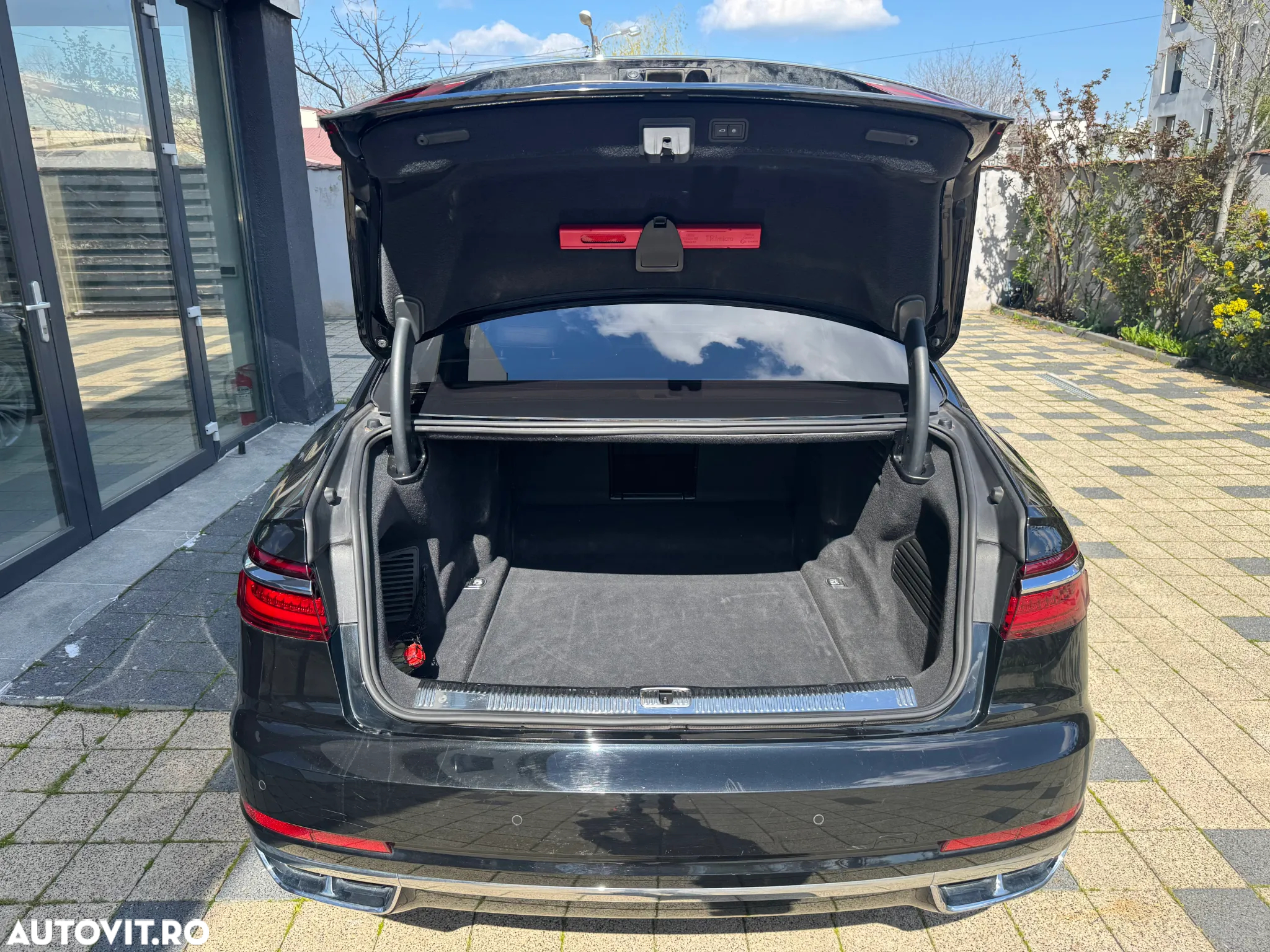 Audi A8 55 TFSI quattro Tiptronic MHEV - 21