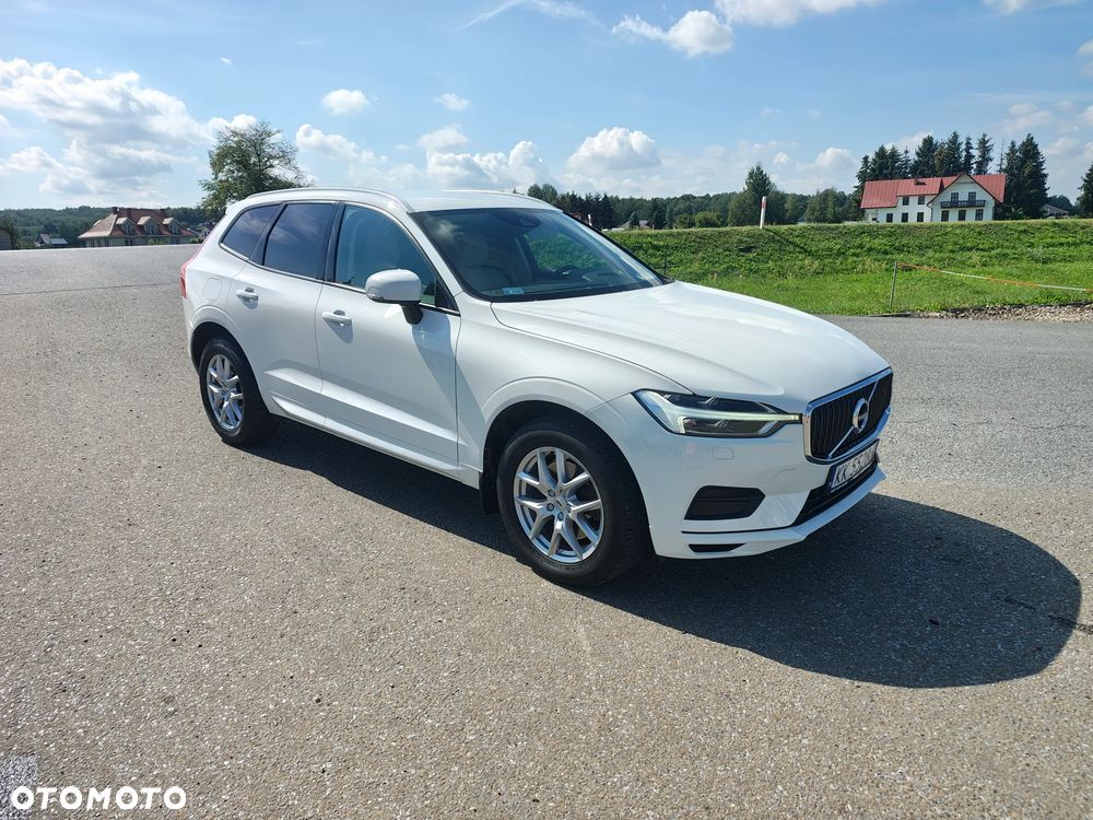 Volvo XC 60 D4 Momentum Pro - 2