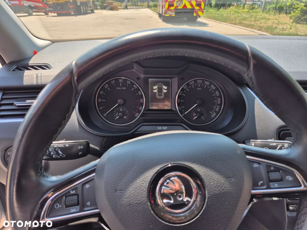 Skoda Octavia 2.0 TDI Style - 26