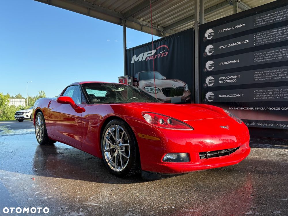 Chevrolet Corvette - 9