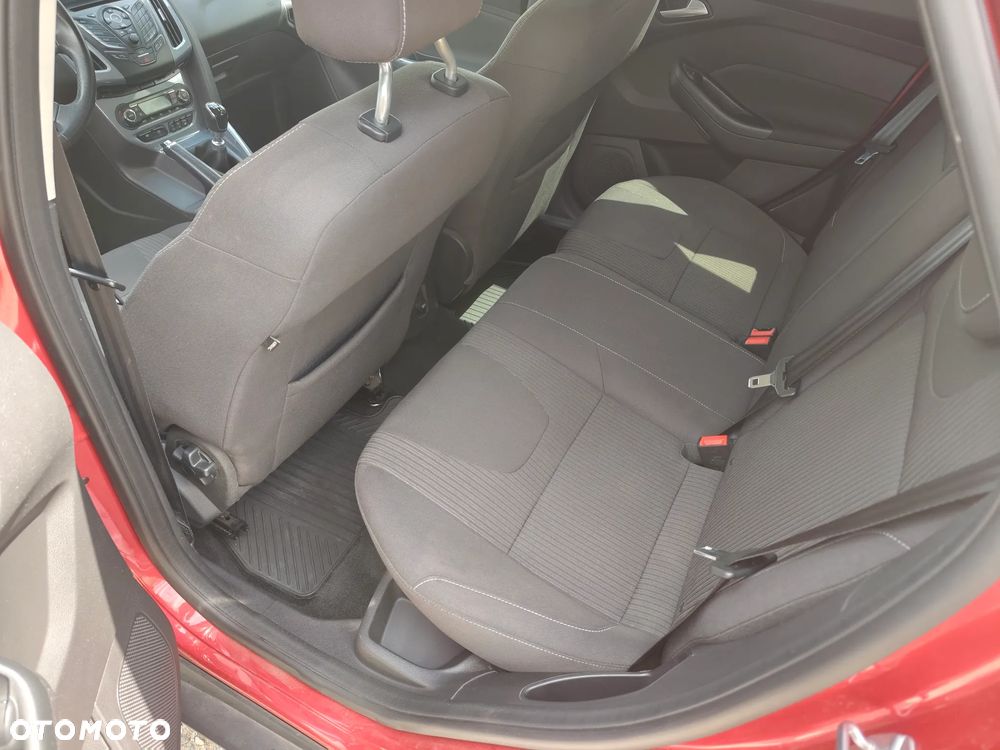 Ford Focus 1.0 EcoBoost Titanium - 10