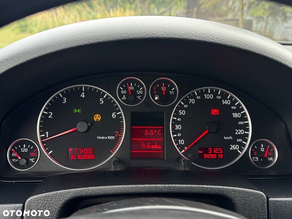 Audi A6 Limousine 2.0 - 22