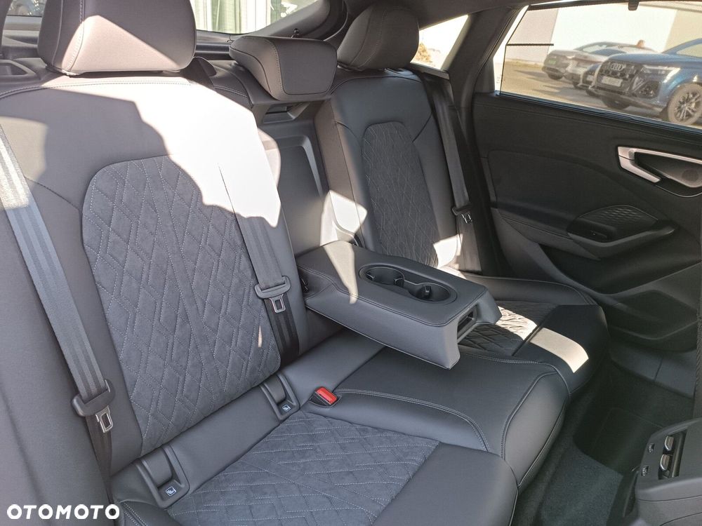Audi A5 Limousine - 19