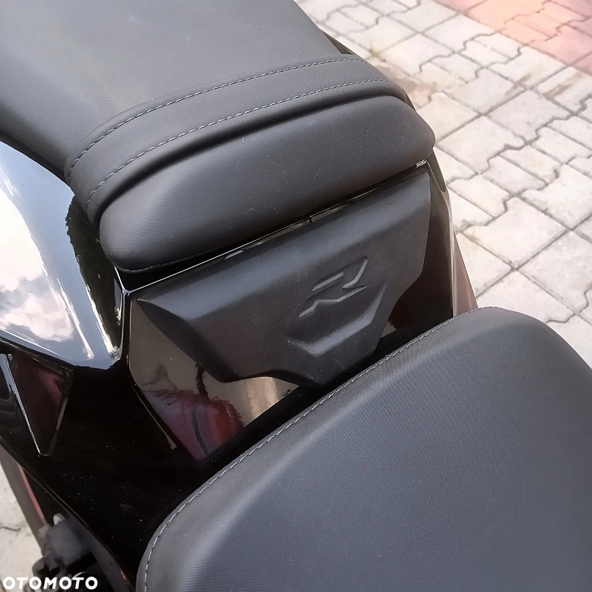 BMW S - 19
