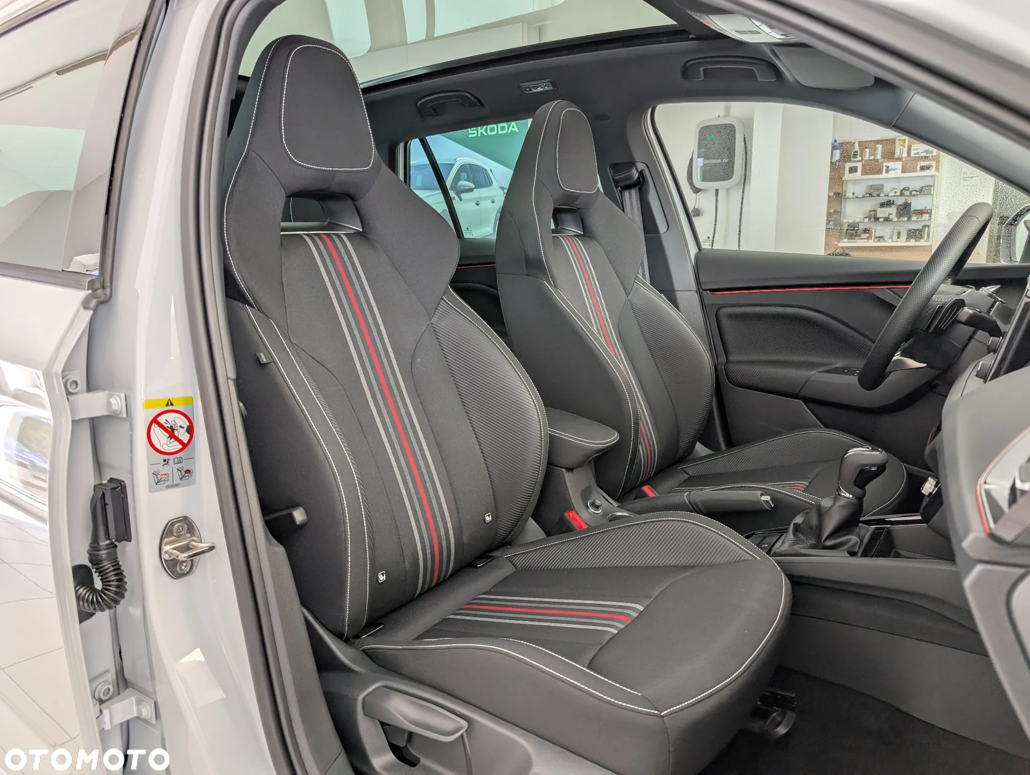 Skoda Kamiq 1.5 TSI Monte Carlo DSG - 13