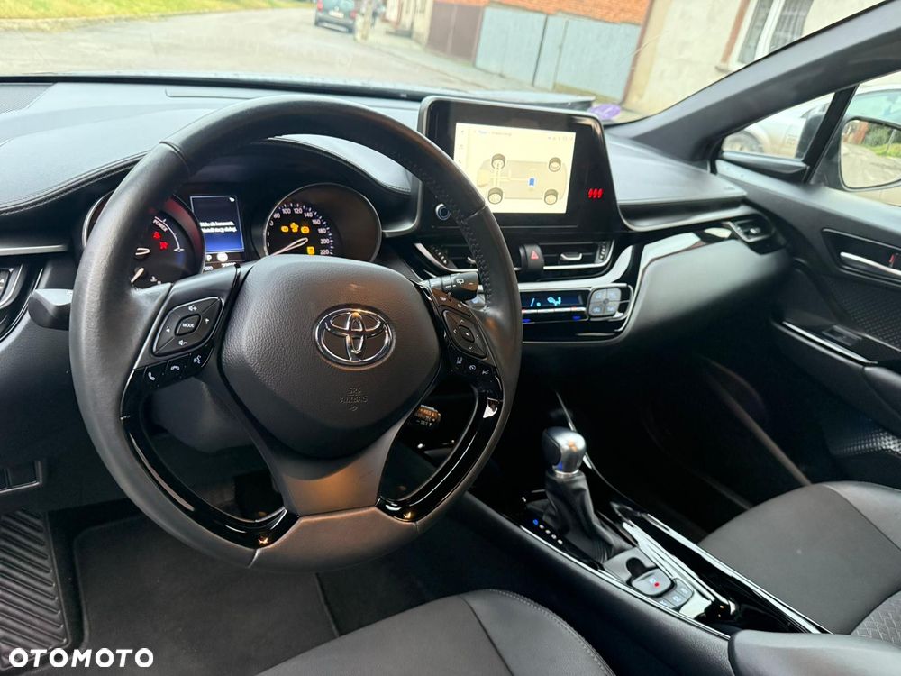 Toyota C-HR 1.8 Hybrid Premium - 17