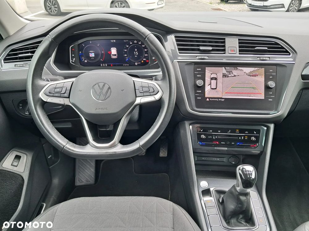 Volkswagen Tiguan 2.0 TDI SCR Life - 17