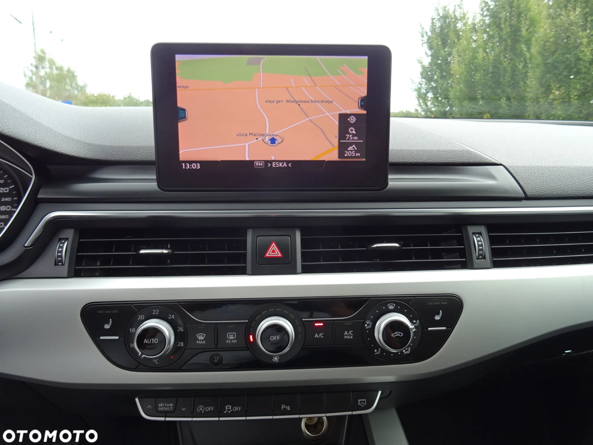Audi A4 Avant 2.0 TDI sport - 19