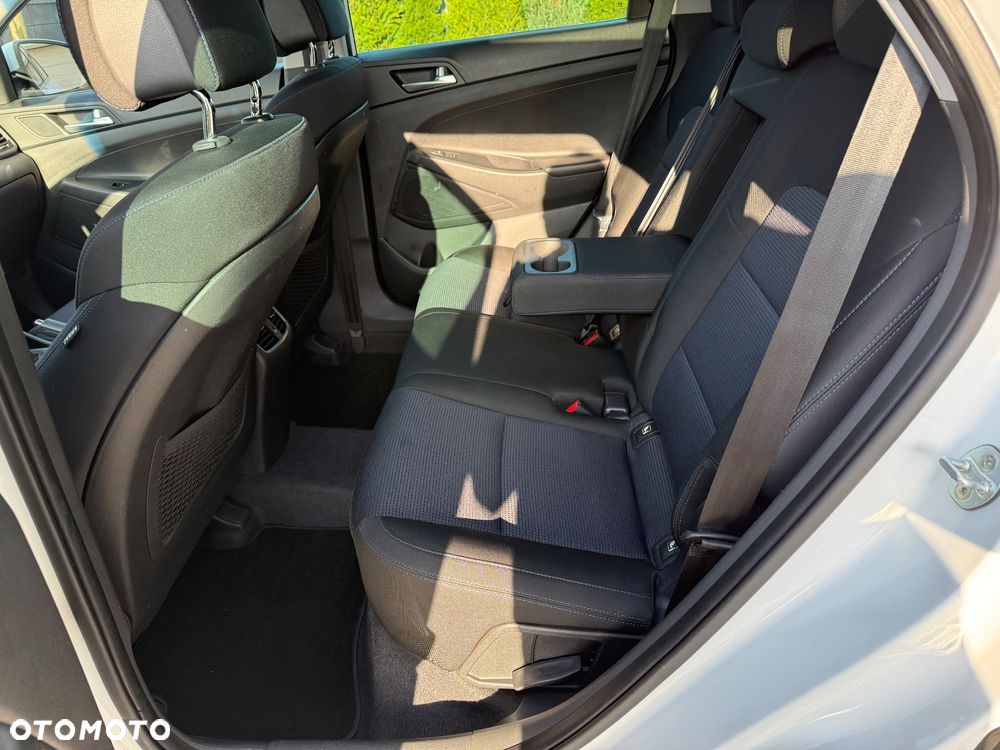 Hyundai Tucson 2.0 CRDI 2WD Style - 17