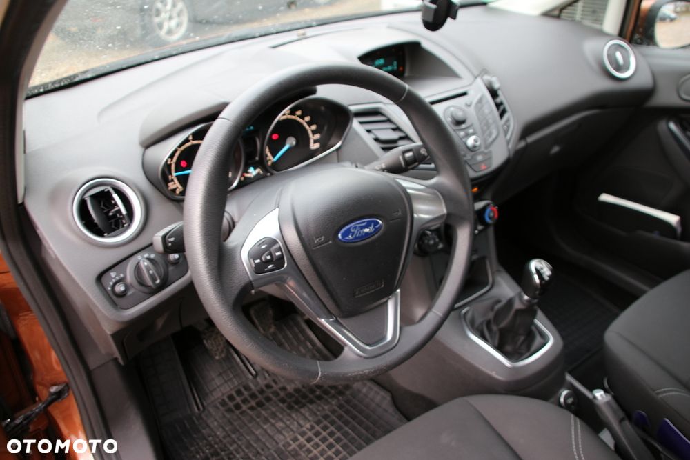 Ford Fiesta 1.25 Ambiente - 21